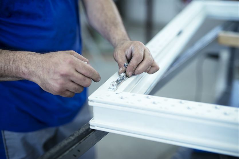 Okna i drzwi od renomowanych producentów, Instal-Ok Perfect Adam Szymański, Warszawa